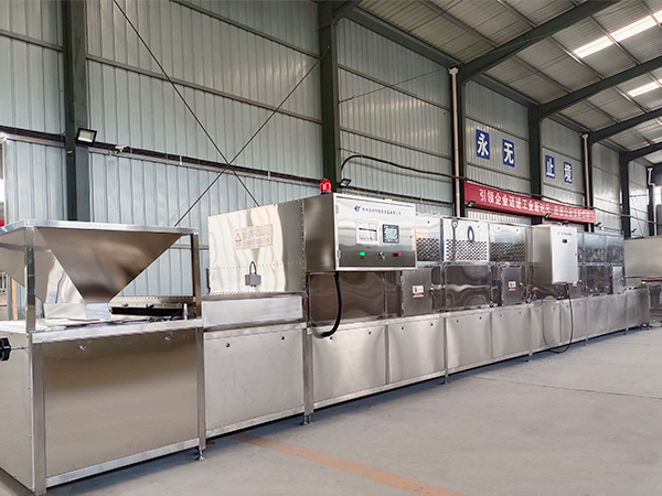 80KW微波干燥殺菌設備成功交付河南新鄉(xiāng)客戶